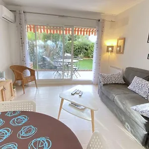Rabiac - Charming 1 Bedroom With Private Garden Appartement