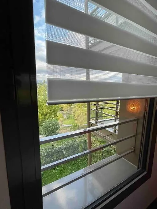 Superbe Appartement, Piscine, Vue Mer Et Montagnes Antibes